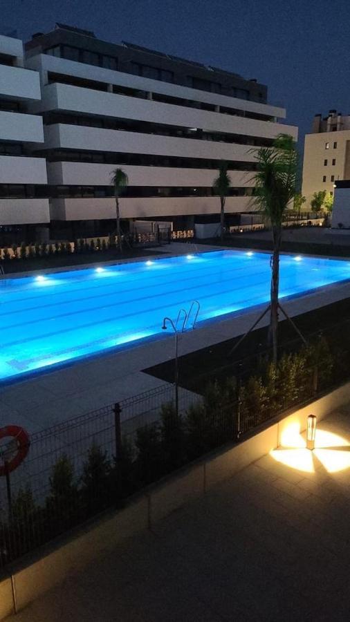 Holidays2Torremolinos Alamos 3 Bedroom & Terrace & Pool Esterno foto