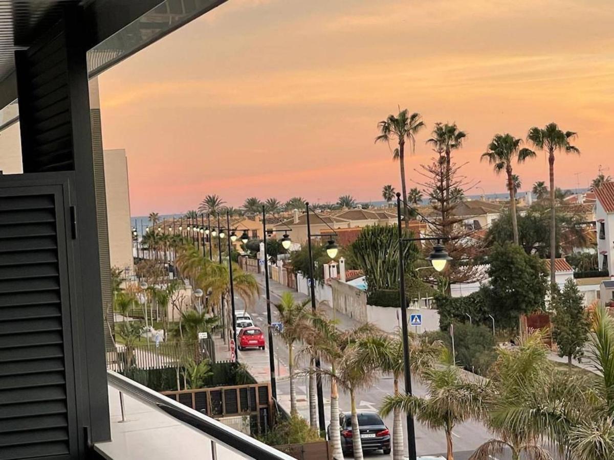 Holidays2Torremolinos Alamos 3 Bedroom & Terrace & Pool Esterno foto